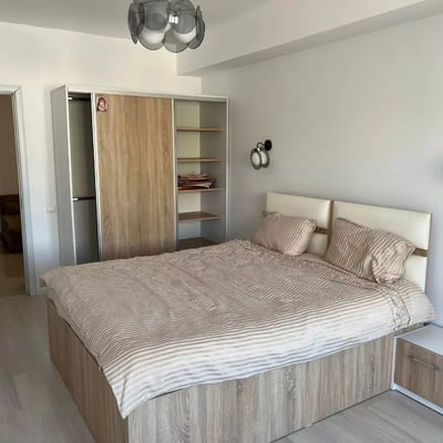 Long-term rental of a 3-room apartment, 69 m², Constanța, Romania