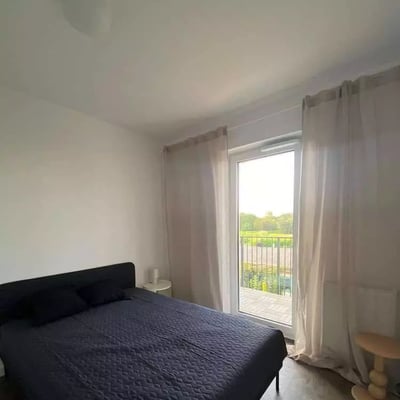 Langzeitmiete einer 3-Zimmer-Wohnung, 53 m², in Podgórze, Krakau, Polen