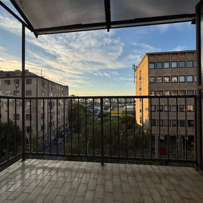 Langzeitmiete einer 3-Zimmer-Wohnung, 79 m², in Belgrad, Serbien