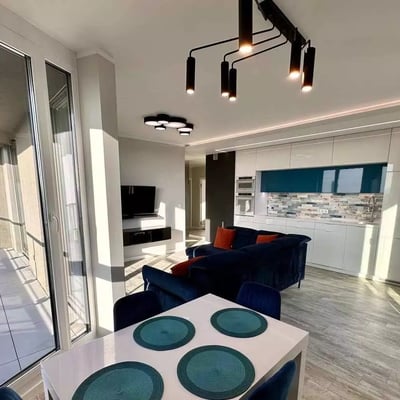 Langzeitmiete einer 4-Zimmer-Wohnung, 83 m², in Grzegórzki, Krakau, Polen