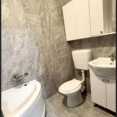 Alquiler a largo plazo de un apartamento tipo estudio, Sector 6, Bucarest, Rumanía