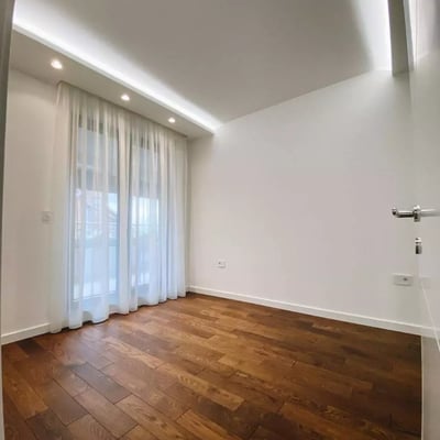 Долгосрочная аренда 3-комнатной квартиры, 68 м², Врачар, Белград, Сербия