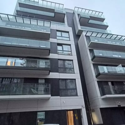 Long-term rental of a stylish apartment, 29 m², Śródmieście, Warsaw, Poland