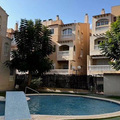 Location longue durée d’un appartement cosy de 1 chambre, Torrevieja, Espagne