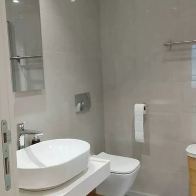 Долгосрочная аренда 3-комнатной квартиры, 93 м², Белград-на-Воде, Белград, Сербия