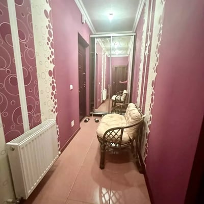 Alquiler a largo plazo de un piso de 2 habitaciones, 75 m², Botanica, Chisináu, Moldavia