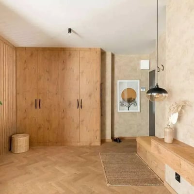 Langzeitmiete einer geräumigen 4-Zimmer-Wohnung, 130 m², Wola Justowska, Krakau, Polen