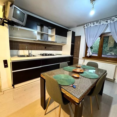 Location longue durée d’un appartement de 2 pièces, Secteur 5, Bucarest, Roumanie