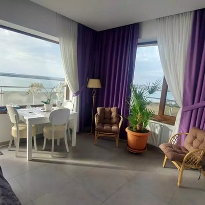 Rental of spacious 2-room apartments, 50 m², Mamaia, Constanța, Romania