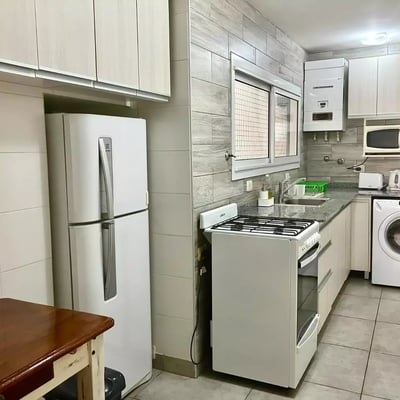 Alquiler de un acogedor apartamento de 3 habitaciones, Recoleta, Buenos Aires, Argentina