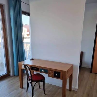 Location d’un appartement dans une résidence prestigieuse, 34 m², Wrocław, Pologne