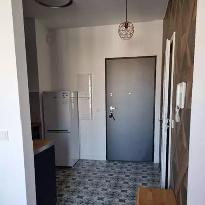 Miete einer Wohnung in einer prestigeträchtigen Wohnanlage, 34 m², Breslau, Polen