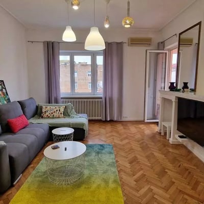 Miete einer 2-Zimmer-Wohnung, 52 m², Zentrum der Altstadt, Belgrad, Serbien