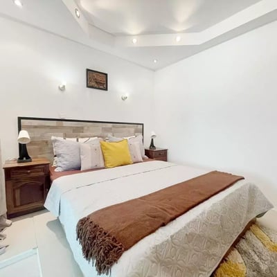 Miete einer gemütlichen 2-Zimmer-Wohnung mit Hof, Varna, Bulgarien