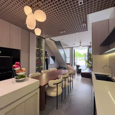 Location d’une maison neuve avec 4 chambres, Ngu Hanh Son, Da Nang, Vietnam