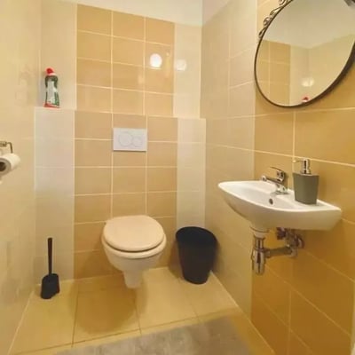 Miete einer gemütlichen 2-Zimmer-Wohnung, 64 m², Staré Mesto, Bratislava, Slowakei