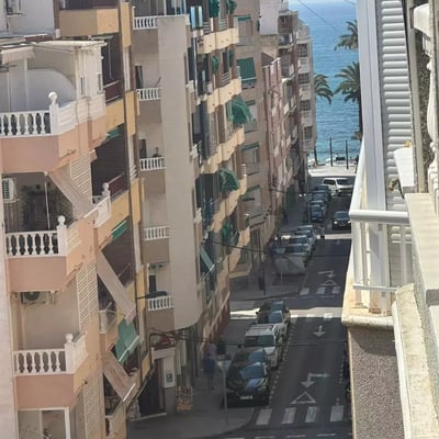 Location d’un appartement cosy avec 2 chambres, Torrevieja, Espagne