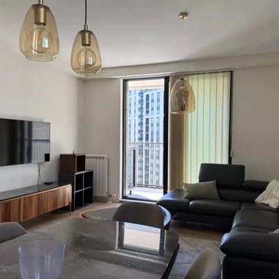 Alquiler de un moderno apartamento de 3 habitaciones, 82 m², BW Metropolitan, Belgrado, Serbia