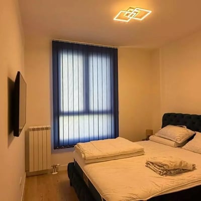 Alquiler de un moderno apartamento de 3 habitaciones, 82 m², BW Metropolitan, Belgrado, Serbia
