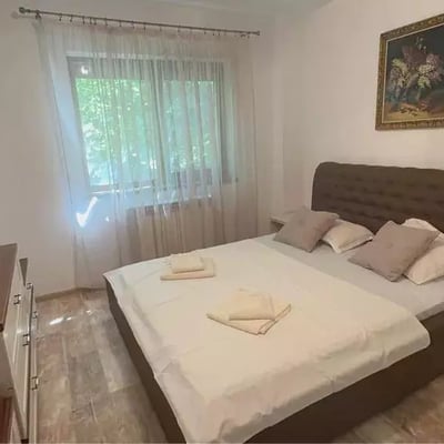 Location d’appartements confortables de 4 pièces, 90 m², Constanța, Roumanie