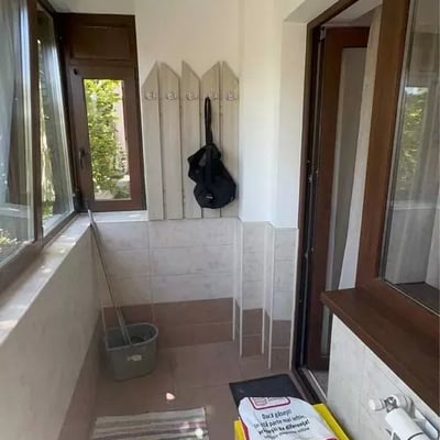 Location d’appartements confortables de 4 pièces, 90 m², Constanța, Roumanie