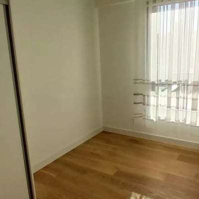 Аренда просторной 4-комнатной квартиры, 99 м², BW King’s Park, Белград, Сербия