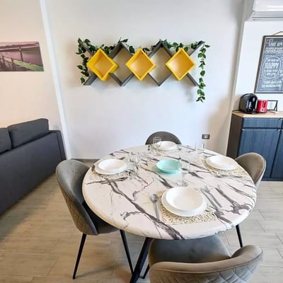 Miete komfortabler 2-Zimmer-Apartments, 53 m², Mamaia, Constanța, Rumänien