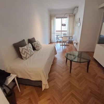 Rental of a cozy 2-room apartment, Recoleta, Buenos Aires, Argentina