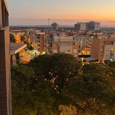 Vermietung eines geräumigen Penthouses, 100 m², Elche, Spanien