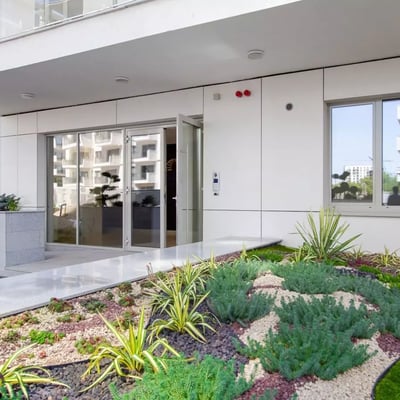 Luxuria Residence