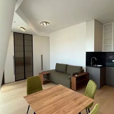 Alquiler a largo plazo de piso de 2 habitaciones 64 m² en el distrito 22, Viena, Austria