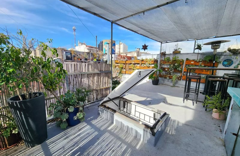 Alquiler a largo plazo de 2 ambientes con terraza y parrilla en Buenos Aires, Argentina, San Telmo
