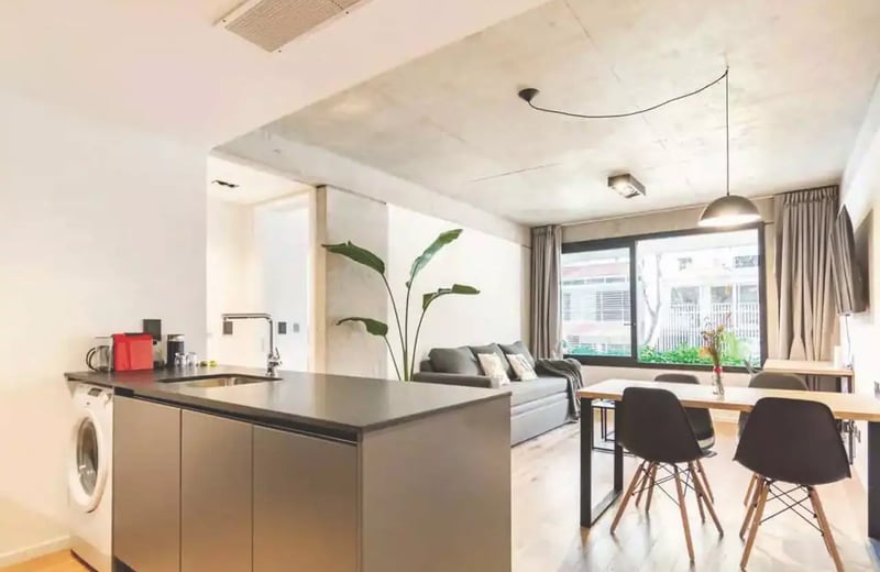 Long-Term 2-Room Furnished Apartment with Pool in Buenos Aires, Argentina, Palermo