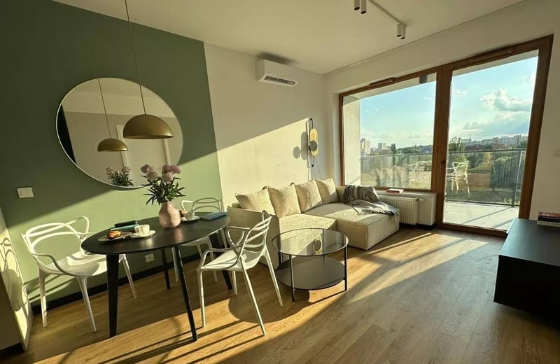 Apartamento de 2 habitaciones en alquiler en Wola, Varsovia