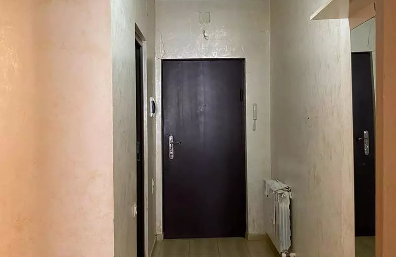 Long-term rental of a 2+1 apartment in Batumi on Kobaladze St. 8A