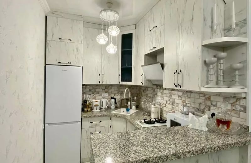 One-Bedroom Apartment for Long-Term Rent in Batumi, Pirosmani Street