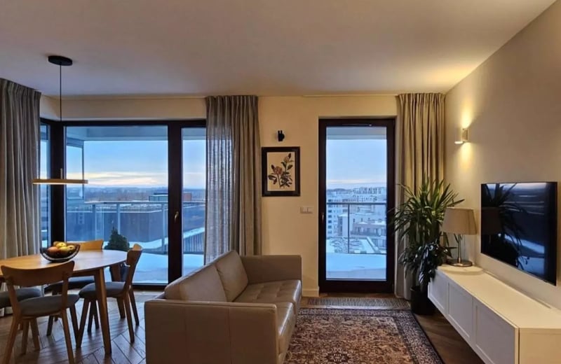 Alquiler a largo plazo de un apartamento de 3 habitaciones, 71 m², ul. Burakowska, Wola, Varsovia