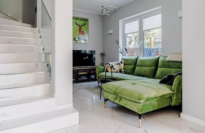Alquiler a largo plazo, Varsovia, Wawer: casa de 147 m² con garaje y terraza
