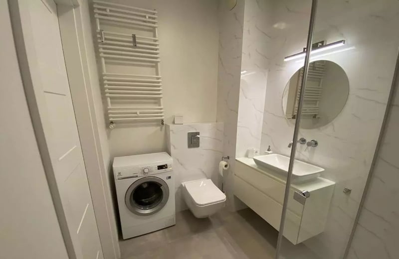 Alquiler a largo plazo de apartamento de 2 habitaciones en Varsovia, distrito Wola, Polonia