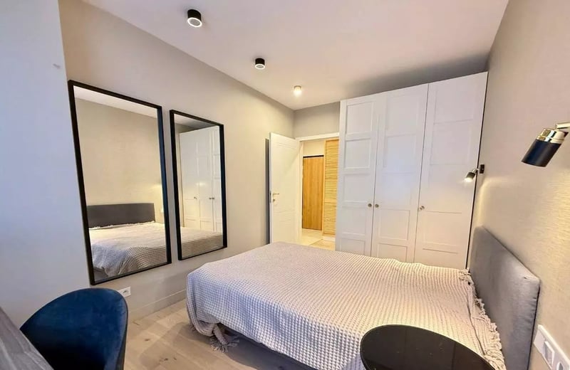 Alquiler a largo plazo de apartamento de 2 habitaciones en Cracovia, distrito Ruczaj, Polonia