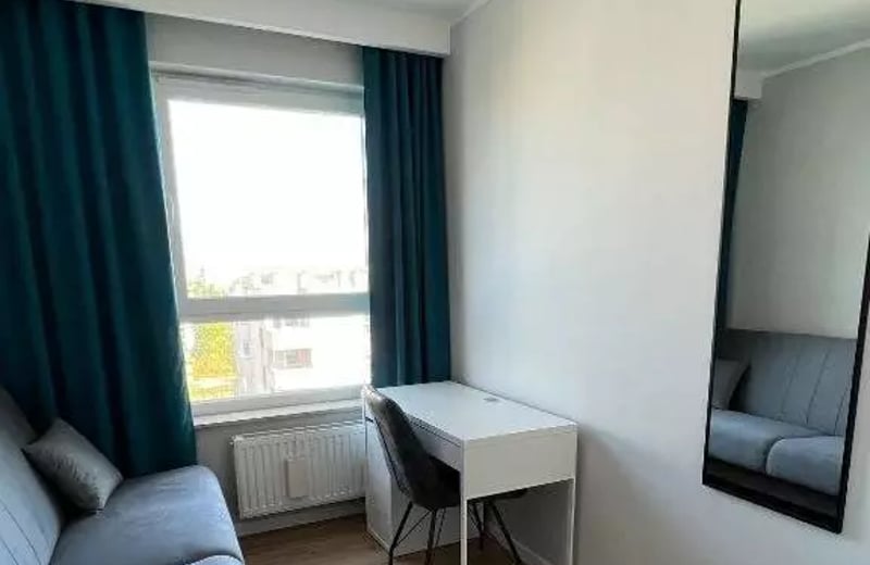 Long-term rental of a 4-rooms apartment in Kraków, Podgórze Duchackie district, Poland