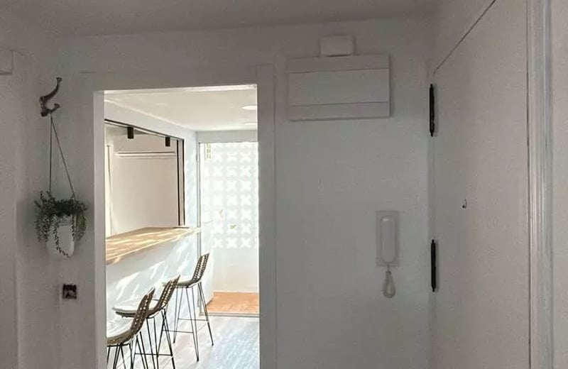 Long-term rental renovated apartment, San Juan de Alicante, Spain