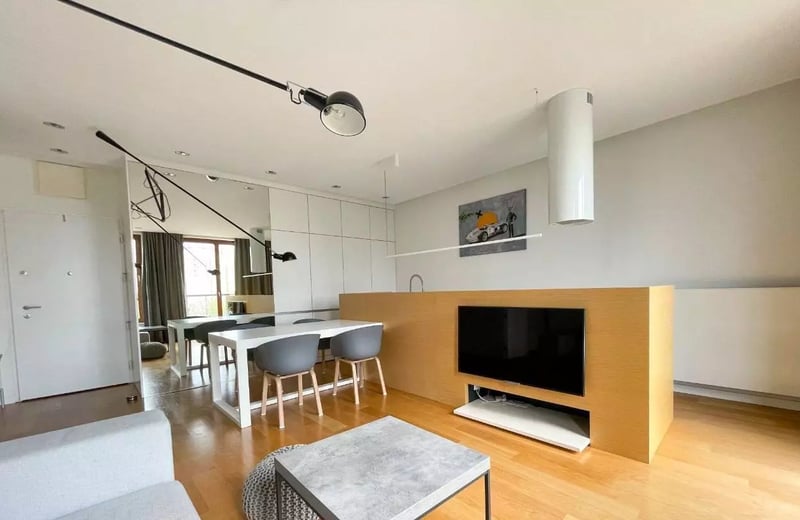 Long-term rental 2-room apartment in a gated complex, Mokotów, Warsaw