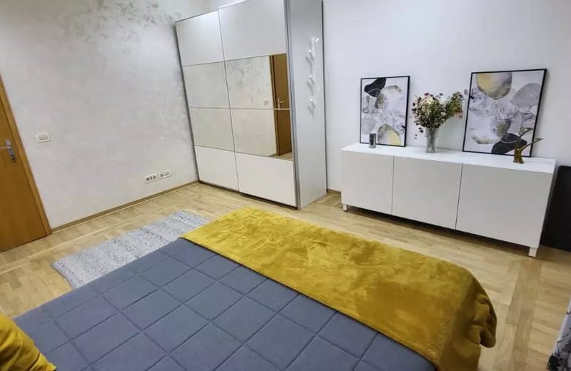 Alquiler a largo plazo Apartamento de dos habitaciones en Belgrado frente al Waterfront y al centro comercial Galleria