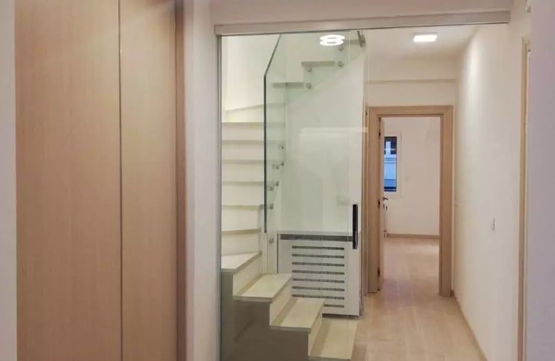 Long-term rental of a duplex penthouse in the center of Belgrade