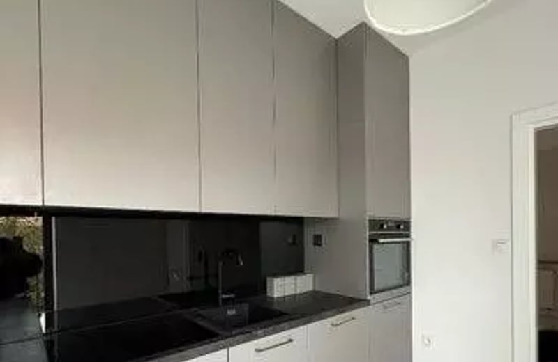 Long-term rental: 3-room apartment with parking in Wilanów, calle Ruczaj, Varsovia
