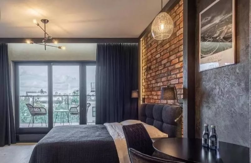 Long-term rental studio with a river view, Wrocław, Poland