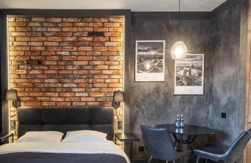 Long-term rental studio with a river view, Wrocław, Poland