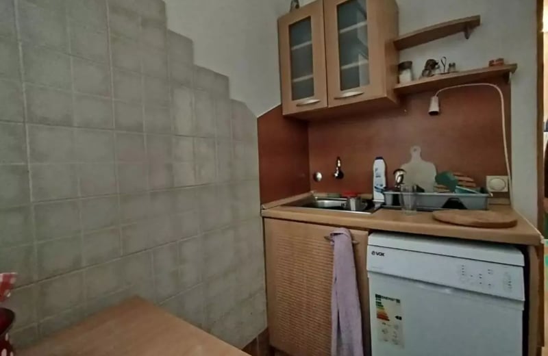 Alquiler a largo plazo piso de 3 habitaciones en el centro Belgrado, Serbia