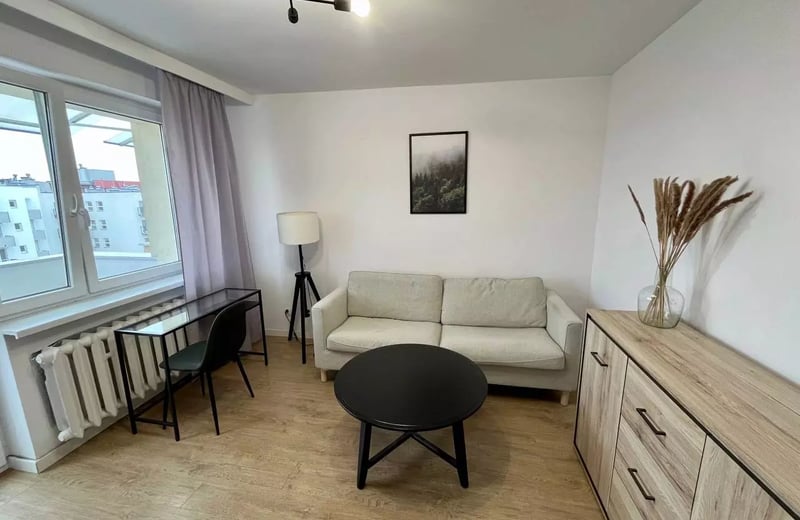Alquiler a largo plazo piso con 2 habitaciones separadas en Breslavia, Polonia
